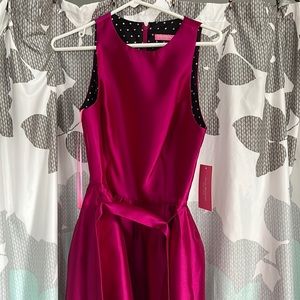 Isaac Mazrahi Sleeveless Magenta Dress